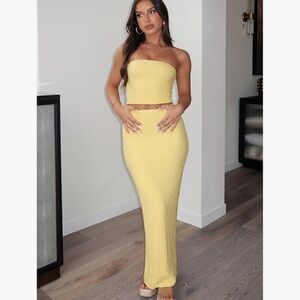 Elegant Yellow Maxi Skirt
